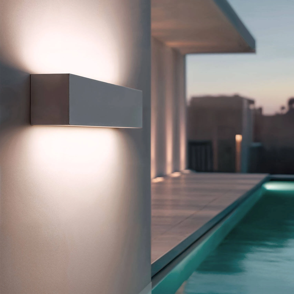 aplique-de-pared-exterior-led-10w-aluminio-iluminacion-doble-cara-rectangular-blanco-lena.jpg.webp