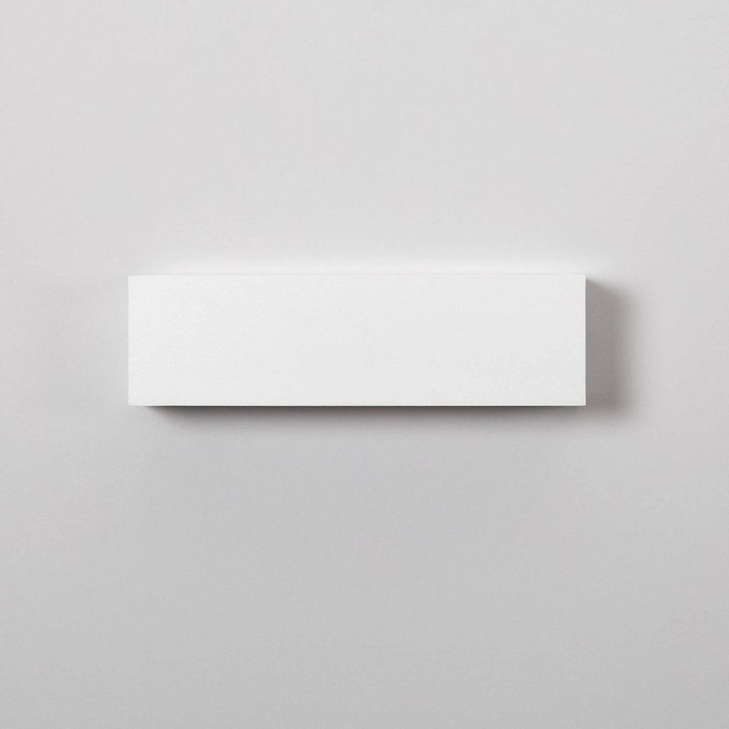 aplique-de-pared-exterior-led-10w-aluminio-iluminacion-doble-cara-rectangular-blanco-lena-3.jpg.webp